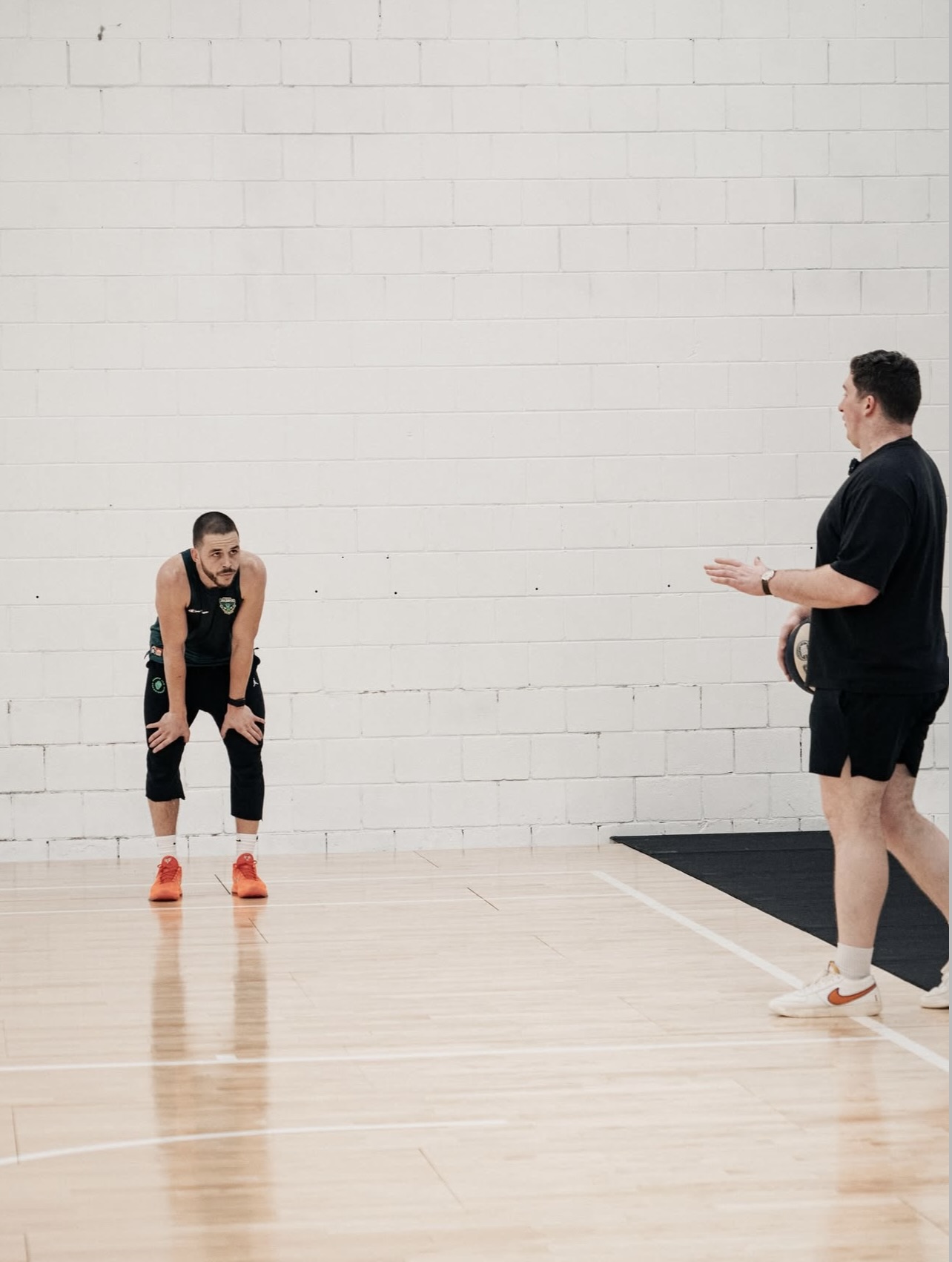 Jono Hansford coaching