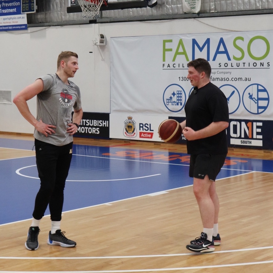 Jono Hansford coaching